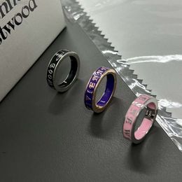 Designer viviene Westwoods Nieuwe Viviennewestwood Koningin Moeder Emaille Brief Saturn Ring Eenvoudige Temperament Ring Qixi Liefhebbers