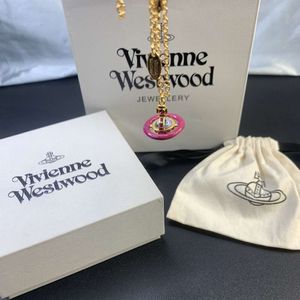 Designer Vivine Westwoods Vivinenewestwood Orb Pink Earth Planet Pendant Western Impératrice Dowager Dowager Planet Planet Plum Crystal Ball Collier