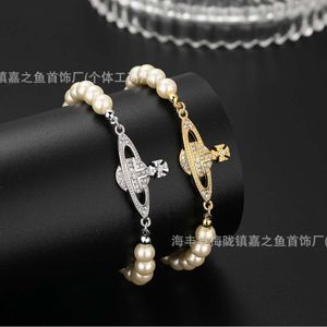 Diseñador Viviennnes Westwoods Versión alta NUEVA Empress Classic Dowager Saturno Saturn Bracelet with Diamond Inlay Light Luxury Luxury Transmisión femenina en vivo 2024