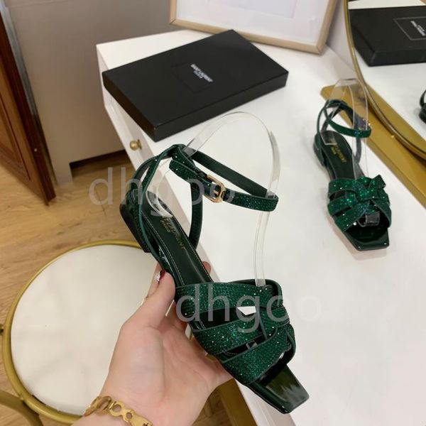 Designer VT Sandal Chaussures À Talons Hauts Parfait Été Roman Stud Ballet Plat Bretelles En Cuir De Veau Maxi Goujons Boucle Sangle Sexy Sandalias