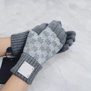 Gant d'hiver de concepteur chaud cinq doigts gants de laine Couple hiver extérieur chaud mitaine gants épais taille libre cyclisme conduite gant 2312153D