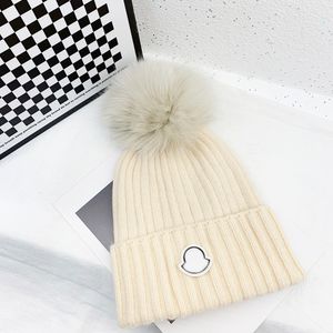 chapeau designer hiver bonnet tricoté lapin cheveux chapeau femme épais tricoté épais chaud renard peluche balle femmes hommes bonnet chapeau 5 couleurs