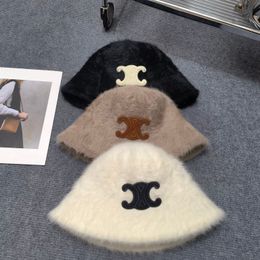 Designer hiver tricoté femmes long chapeau de laine femmes gros tricoté épais chaud fausse fourrure mousse bonnet chapeau chapellerie bonnet chapeau