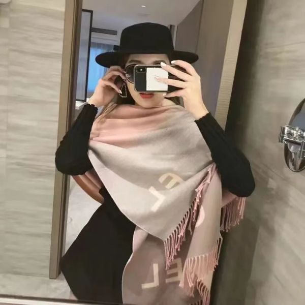 Écharpe d'hiver de concepteur pour femmes Pashmina foulards chauds avec gland hommes femmes Sciarpe grand châle C écharpes cachemire G2309129Z-6