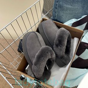 Ontwerper met doos tazz slippers tazz tasman slippers kastanje wollen slippers klassieke super uggg mini dikke laarzen laarzen winter heren pluche schoenen 757777