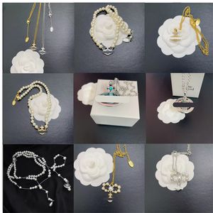 ontwerper met doos Vivians hoge kwaliteit hanger kettingen voor vrouwen parel Saturnus en Venus groothandel cadeau gratis verzending diamanten halsketting sieraden kerstcadeau