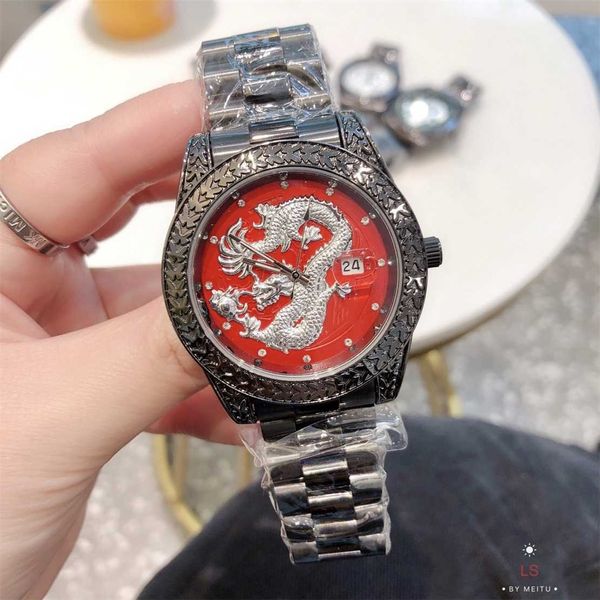 Designer avec le rôle de marque de marque Lao Watch en quartz sculpté à la mode dragon chinois