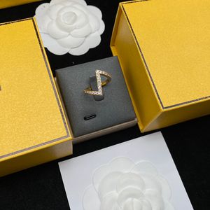 Ontwerper met zijstenen Ring Nieuwe damessieraden Ringen Accessoires Diamanten