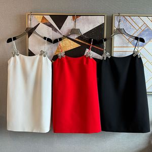 Ontwerper met Suspender, handgemaakte diamanten boog, sexy jurk in zwart, rood en wit