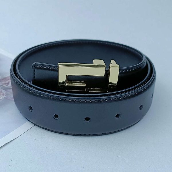 Designer Femmes Ceinture Classique Mode Affaires Casual Hommes Ceinture En Gros Largeur 3.8 cm Deluxe Lisse Boucle Denim Ceinture Livraison Gratuite