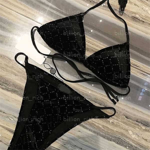 Conjunto de bikinis de diseñador para mujer Traje de baño halter negro Sujetadores de playa de verano Conjunto de calzoncillos Ropa interior deportiva sin cables Sujetador deportivo Bragas Traje de baño dividido Traje de baño Ropa de playa