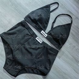 Designer Dames Bikini's Badmode Luxe Charmante Strandbeha Slips Set Comfortabel Draadvrij Sportondergoed Zwart Wit Sportlingerie