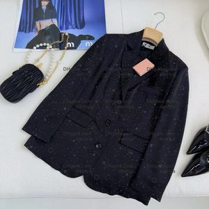 Designer Women Blazer Jacket Coat femme Star complète avec des lettres Spring New Slewing Tops