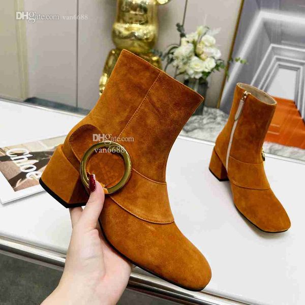 Botines Blondie de diseñador para mujer, botines de tacón de doble G a la moda, botas de plataforma de tacón medio de cuero de lujo sexis para invierno para mujer asdwfdd