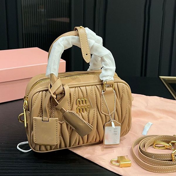 Bolso de bolos de diseñador para mujer Bolso de hombro de lujo para mujer Sac a bandouliere único para mujer de lujo Bolso de hombro para mujer Arcadie Matelasse bolso de cuero de napa