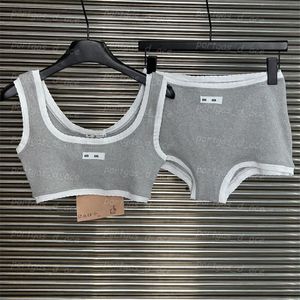 Conjunto de sujetador y bragas de diseñador para mujer, ropa interior sin aros de Color de contraste de lujo, camiseta recortada deportiva para Yoga y gimnasio, camisetas sin mangas, lencería