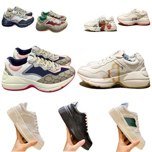 Designer Femmes Casual Chaussures Rhyton Sneakers Hommes Chaussures De Skateboard Rouge Vert Rayé En Cuir Broderie Rayures Papa Chaussures Luxurys Designer Color Block Sneakers