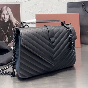 Diseñador Mujer College V Bolso de hombro de cuero acolchado Italia Marca de lujo Y Cuero de vaca Chevron Edredón Bolso cruzado negro Señora Correa de cadena Satchel Messenger Bags