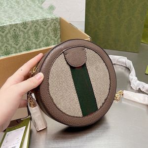 Designer Femmes Crossbody Bag Luxurys Sacs ronds Italie Brand d'épaule Mands Hands Genuine All Leather
