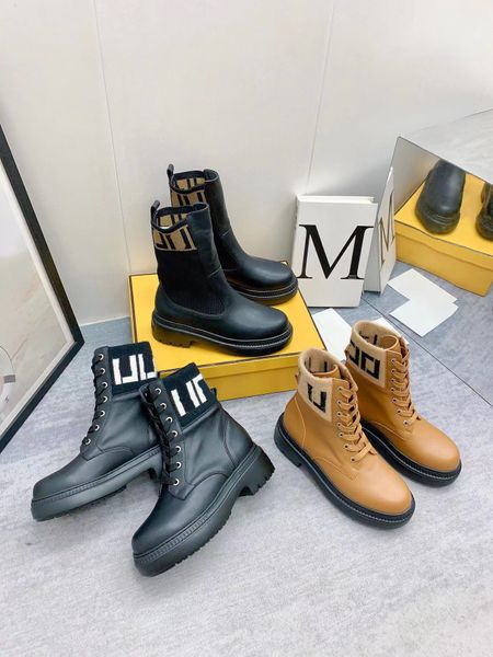 Botas de motorista de cuero Domino de diseñador para mujer, moda de otoño e invierno, suela de goma de alta calidad, botas para exteriores, talla 35-41