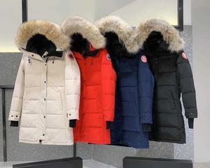 Diseñador Mujeres abajo parkas Ganso canadiense Versión de longitud media Puffer Down Chaqueta de mujer Parkas Invierno Abrigos gruesos y cálidos Ropa de calle a prueba de viento