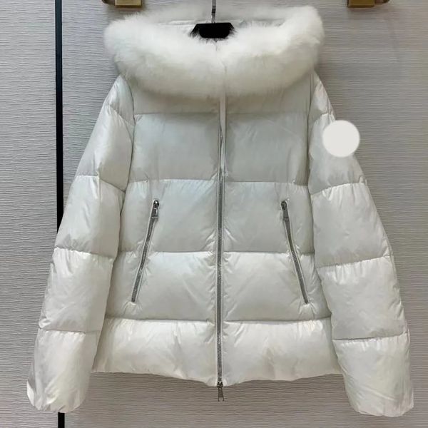 Designer femmes badge brodé manteau d'hiver col de fourrure doudoune parkas marques mode dame lâche épaissie court renard grand col de fourrure blanc vers le bas vêtements d'extérieur