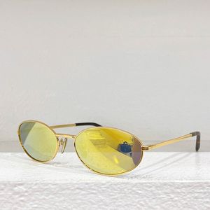 Designer Femmes à la mode des lunettes de soleil à cadre de métal ovale plage extérieure petit cadre verres de luxe en métal