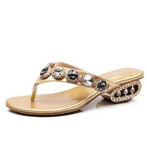 Designer Vrouwen Flip Flops Echt Lederen Rhinestone Midden Heel Outdoors Open Toe's Sandalen Antislip Slippers Strass Hak