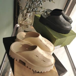 Designer Dames Sandalen Luxe Mannen Platform Slippers Hol Patroon Strandschoenen Loafers Flats Slipper met Doosmaat 35-44