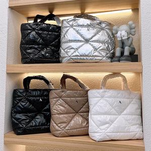 Designer Women Gedeveded Triangle Quilted Tote boodschappentas Italië Milano Luxuremerk P NYLON TAFFTA TOTES Handtas Lady Large Capaci230Q