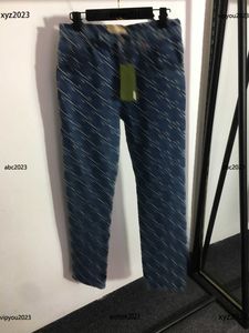 pantalon femme design Jacquard Letter Denim Pants Taille S-L Livraison gratuite Pantalon taille haute et moulant Nouvelle arrivée April09