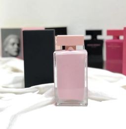 Diseñador Mujeres Fragancias de perfume para mujer Spray de botella de vidrio elegante sexy 100 ml edp notas florales de madera de la mejor calidad de larga duración entrega rápida