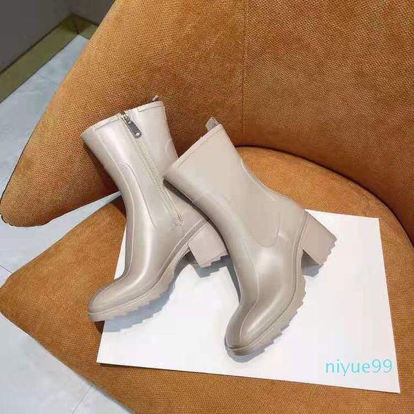 Designer femmes botte de pluie Betty Zip mi-mollet moto bottes PVC caoutchouc bout carré talon épais plate-forme chaussures étanche welly