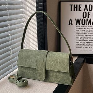 Sac à bandoulière de designer pour femmes, nouveau sac à bandoulière de couleur unie, long et portable, sacs à main de qualité supérieure, styles d'automne et d'hiver 2024