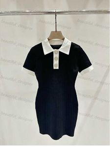 Designer Dames Casual Dress 2024 Zomer Nieuwe kleine geurige stijl Polo kraag ijs Zijde Gebreide jurk Slim Fit high -end jurk