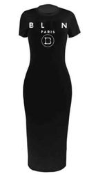 Designer vrijetijdskleding voor dames Klassieke galajurken Eenvoudige, hoogwaardige gebreide stof heeft een hoog elastisch gewicht van ongeveer jurken voor dames