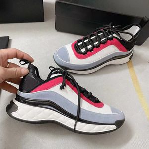 Designer Women's Casual Shoes Spring and Autumn New Men's Color Matching Luxury Sneakers Fashion Embroidered Couple Shoes Outdoor Running Shoes Size 35-46 Unisex