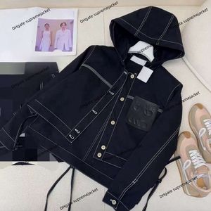 Designer Women's Jacket Lowe Nouvelle étiquette en cuir contrastée embellie Denim veste à capuche Original personnalisé ultra doux manteau de haute qualité