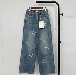 Jeans pour femmes de créateurs CC Pantalons en denim de luxe Taille Mode Pantalons bleus Pantalons de survêtement Vêtements pour femmes