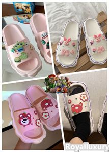 Zapatillas de graffiti de dibujos animados para mujer, sandalias informales de playa, zapatos informales de playa, oso de peluche rosa, superventas al aire libre, diseñador