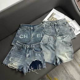 Designer damesshorts volledige letters logo print zachte wassing jeans zomer damesmode vintage strass parels gescheurde denim shorts