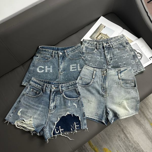 Shorts pour femmes de créateurs Lettres complètes Logo Imprimer Jeans de lavage doux Été Mode féminine Vintage Strass Perles Ripped Denim Shorts