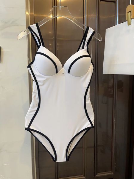 Traje de baño de diseñador para mujer, bikini de incienso pequeño, cinturón sexy, traje de baño estilo cuello colgante, bikini, traje de baño, traje de baño de moda para mujer, vendaje de punto, traje de baño sexy