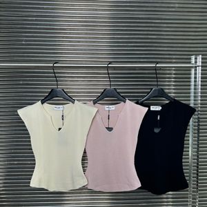 Designer dames T-shirt eenvoudig effen kleur sexy diepe v-hals comfortabele koele zomer dames slank mouwloos ijszijde tops ondershirt