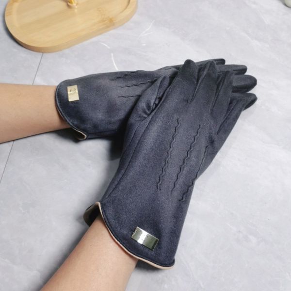 Guantes suaves a prueba de viento y cálidos de invierno para mujer, de diseñador, con piel de oveja y forro grueso y cálido, regalo de gran lujo para conducir al aire libre