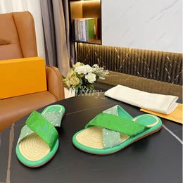 Designer Women Sandals Starboard Flat Canvas Loafers Lady Pairrs Pantoufle Soft Glaides Summer Beach Flats Outdoor Cool Slippers