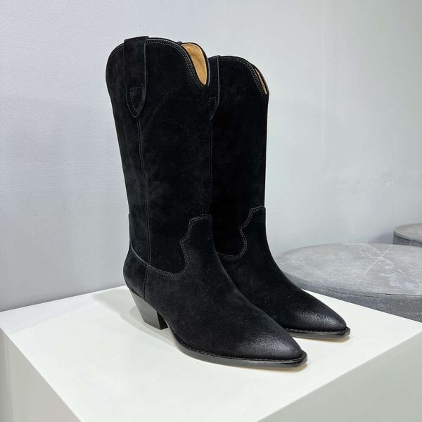 Zapatos de mujer de diseñador Isabel Duerto Botas occidentales de gamuza Marant Cuero genuino Botas Duerto de tacón bajo estilo occidental Moda perfecta Fotos reales