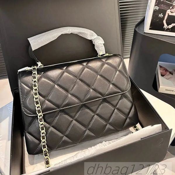 Designer Femmes Sac à épaule en cuir Volissement en diamant Logo en métal Sceau de luxe Sac à main de luxe Matelasse Sacs de body