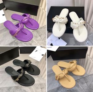 Designer femmes pantoufles été extérieur diapositives sandales antidérapant plage confortable salle de bain chaussures chaîne bout ouvert plat pantoufles tongs