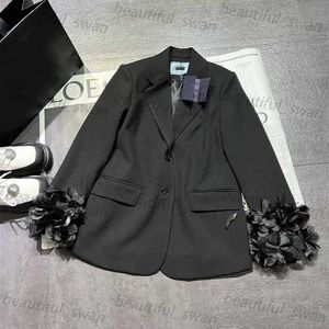 Designer Women Suit Blazers 2024 Début de printemps Nouvelle plume noire à manches de dentelle à la main épisser la combinaison de combinaison de banlieue minimaliste